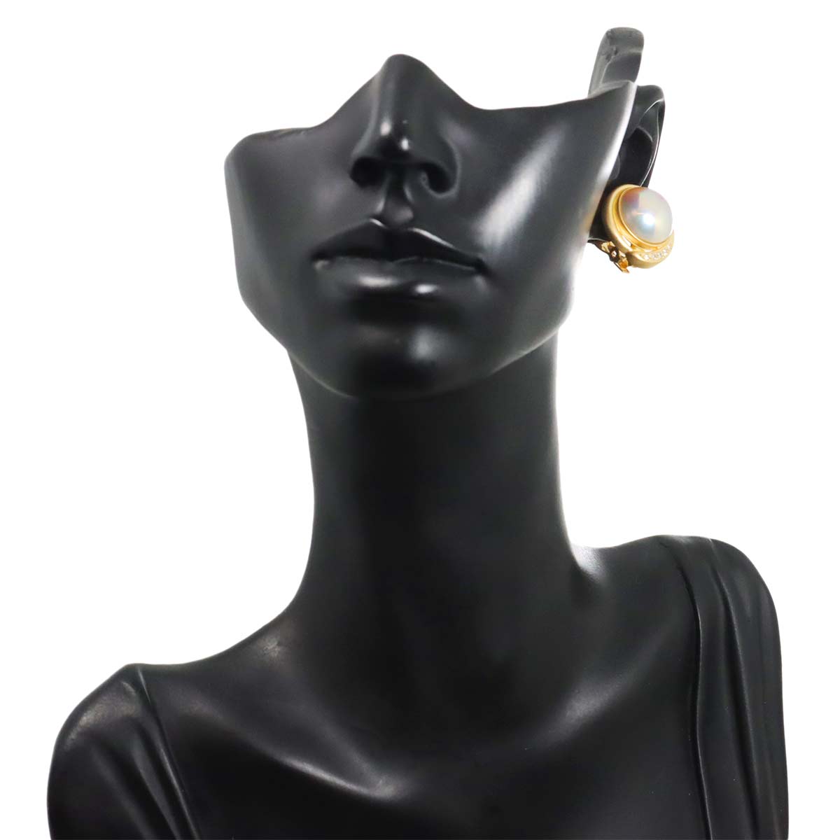 Mabe Pearl Diamond 0.06ctx2 Earrings Clip on 18K YG 750