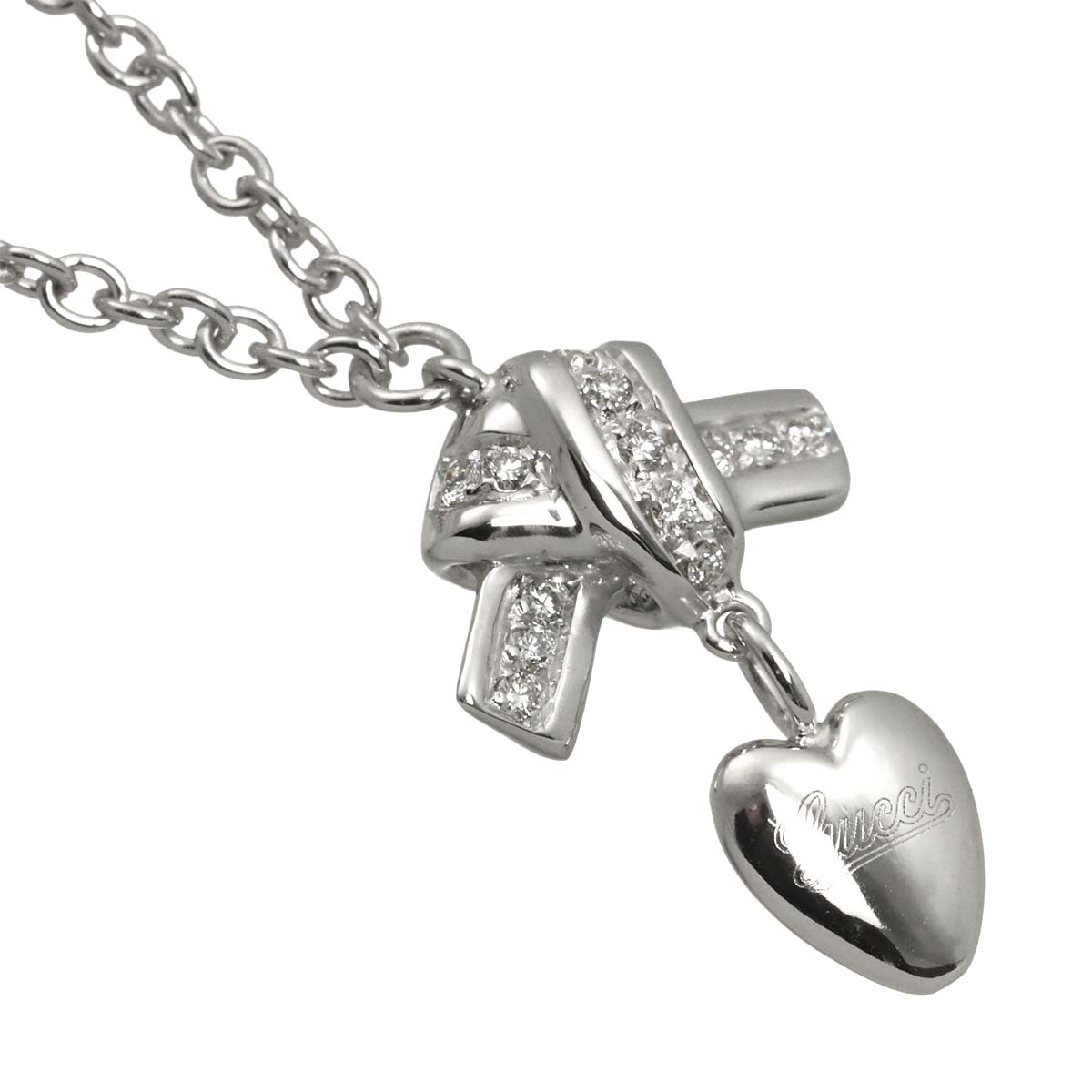 Heart Diamond Necklace 18K White Gold 750