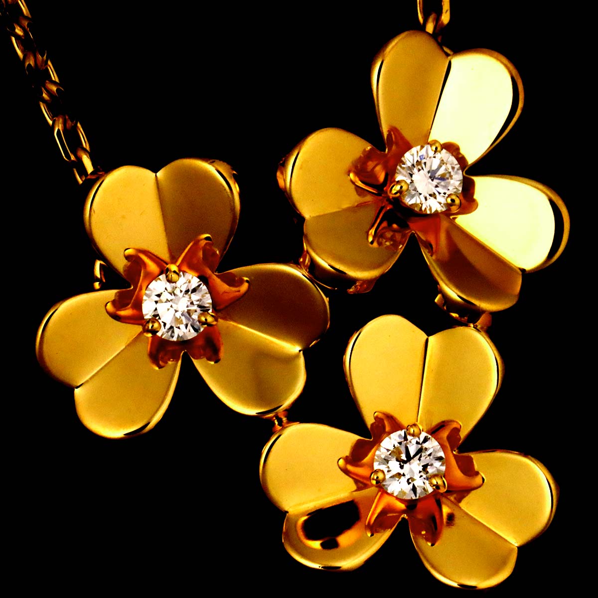 Frivole 3 Flower Diamond Mini Necklace 18K YG 750