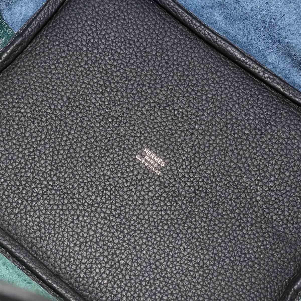 Picotin Lock Casaque MM Hand Bag Taurillon Clemence Vert cypres