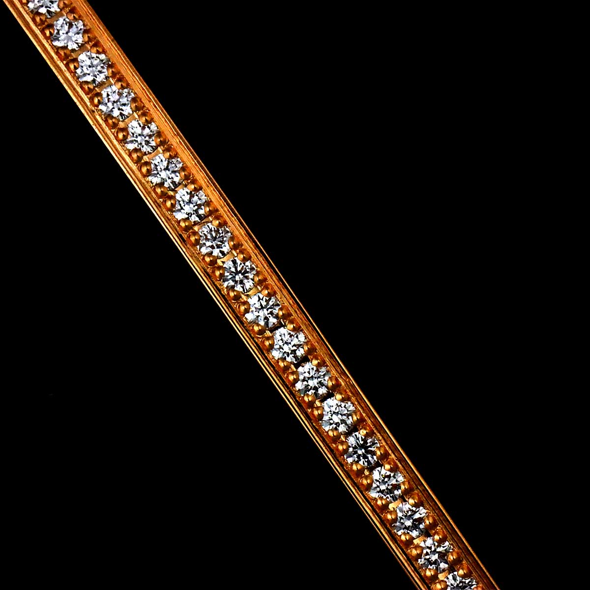 T Wire Bar Diamond Earring Pierced 18K PG One Piece only