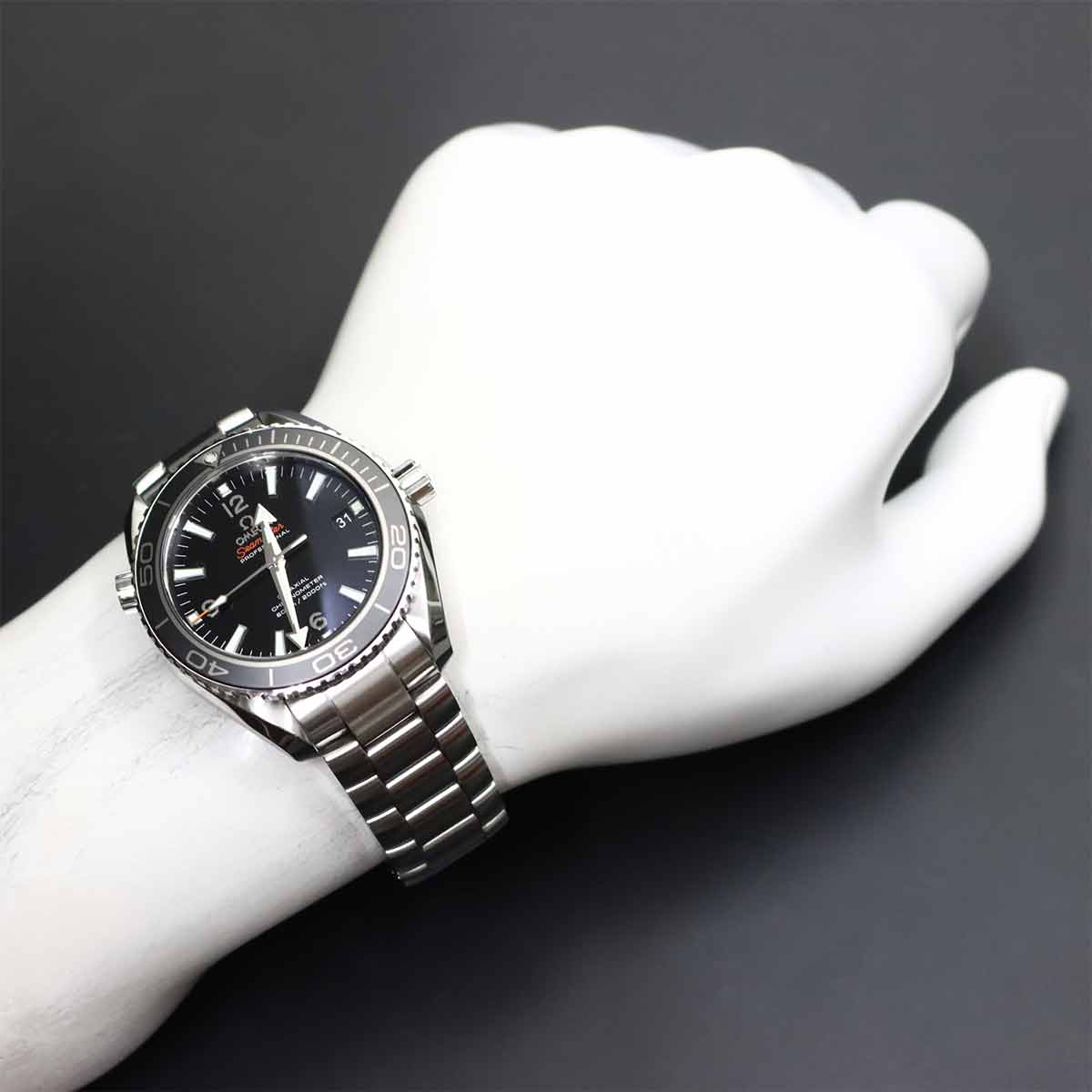 Seamaster Planet Ocean 600M 232 30 42 21 01 001 Black Dial