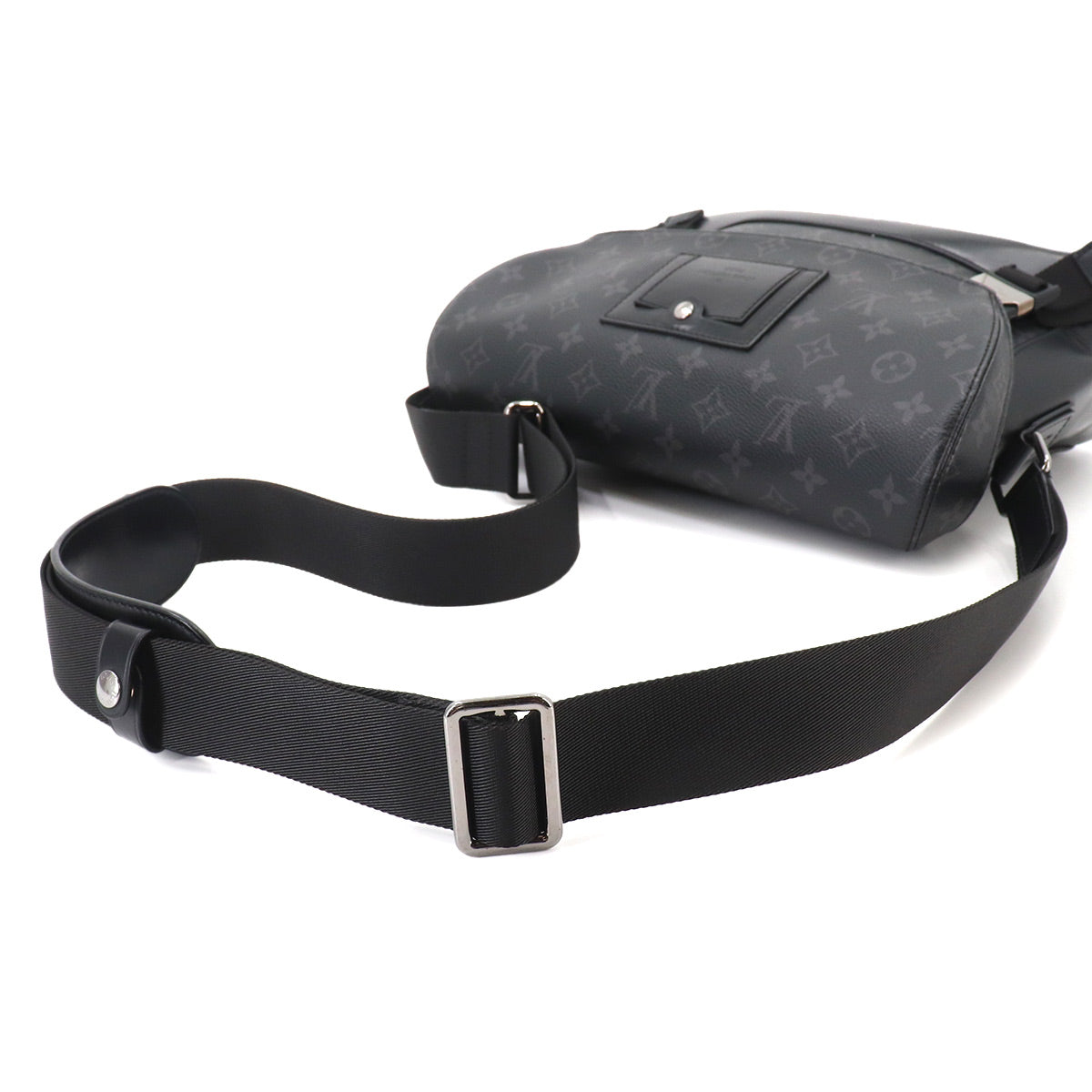 Monogram Eclipse Messenger Voyage PM Shoulder Bag M40511