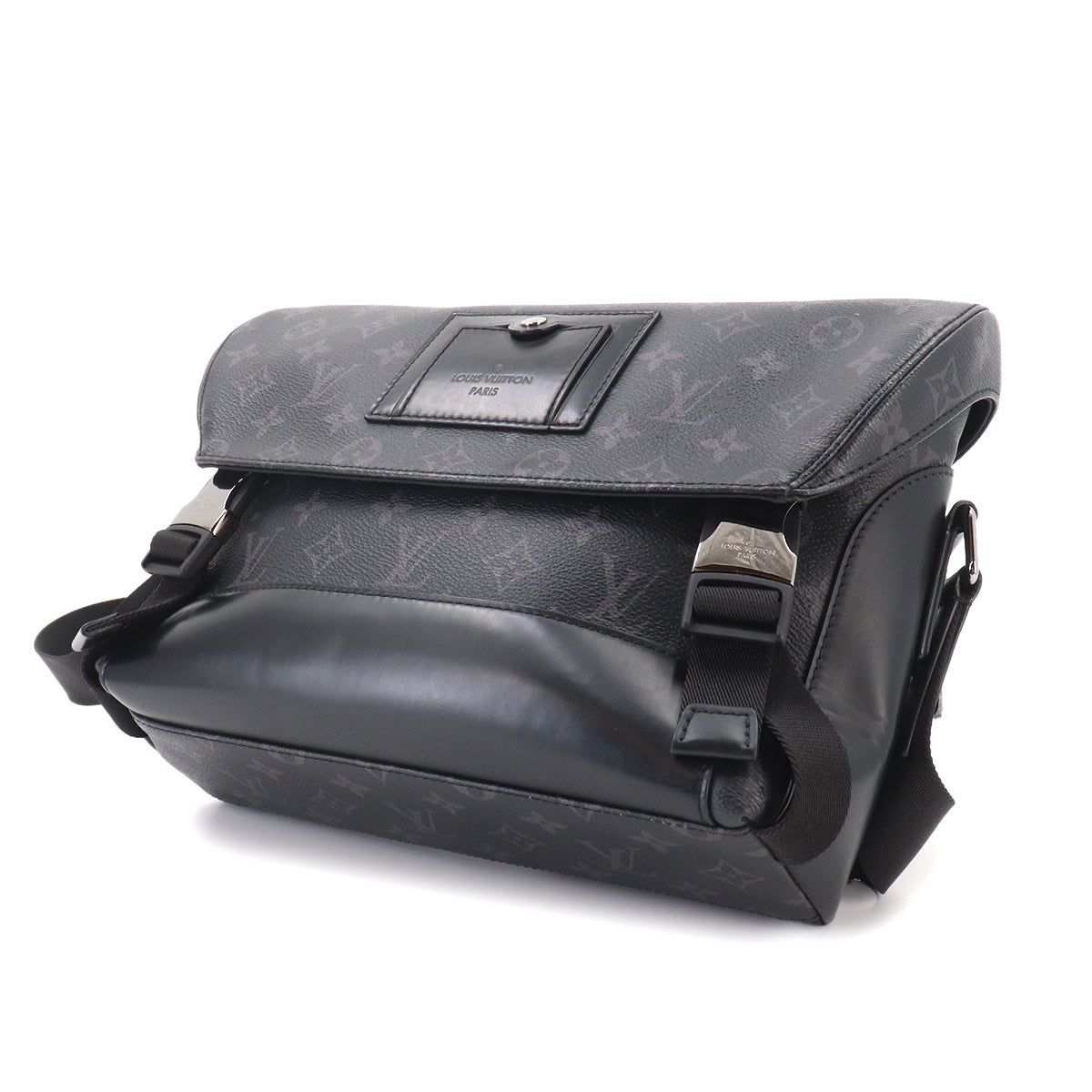 Monogram Eclipse Messenger Voyage PM Shoulder Bag M40511