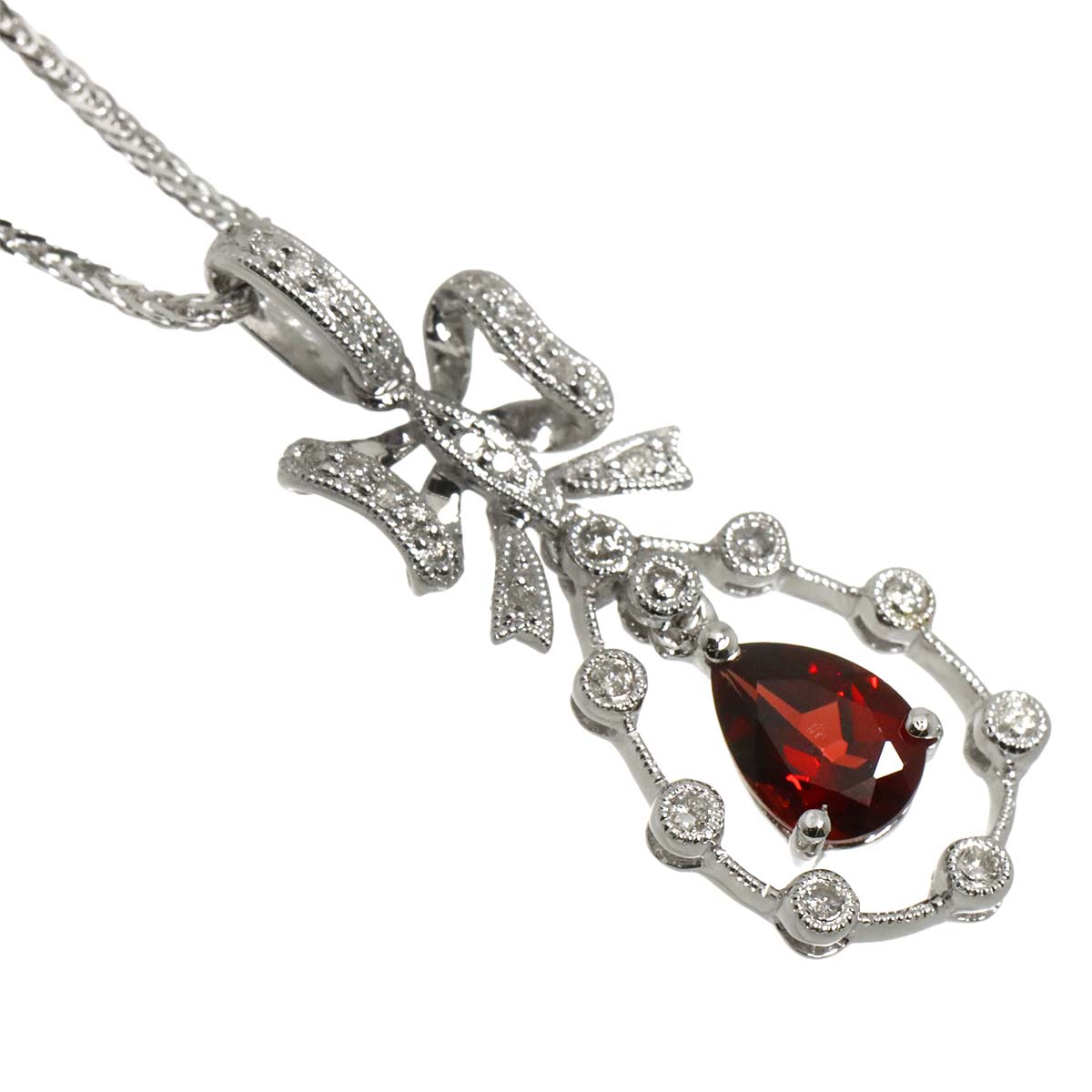 Garnet 0.65ct Diamond 0.10ct Necklace 18K 18K White Gold 750