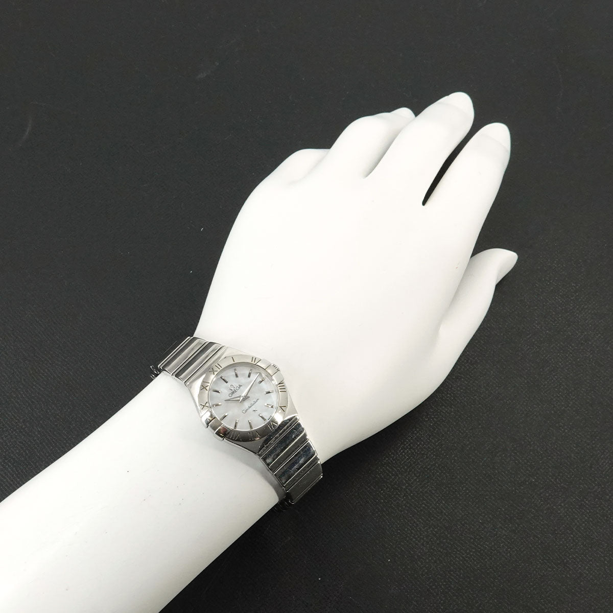 Constellation 123 10 24 60 05 002 White Shell Dial Ladies Watch