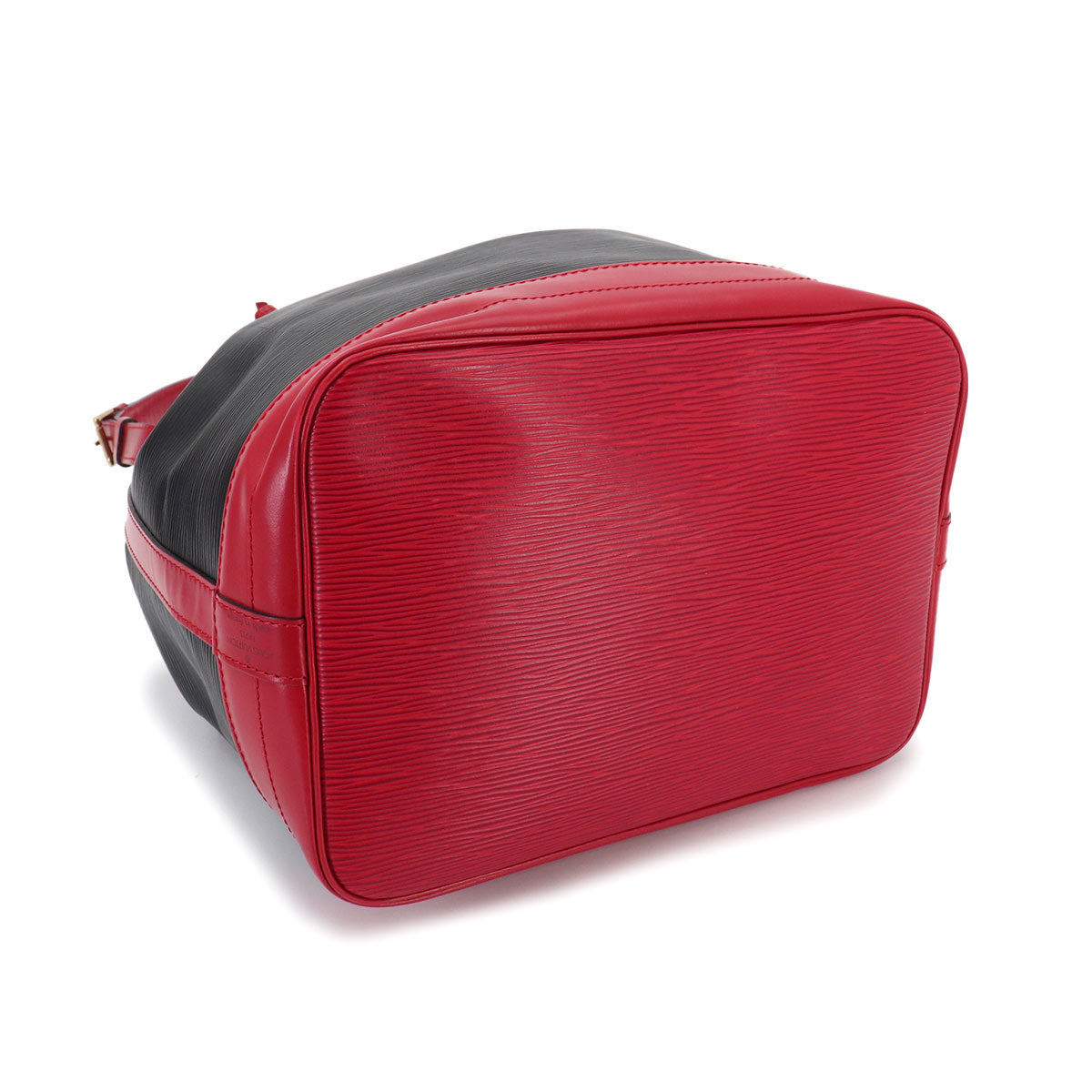 Epi Noe Shoulder Bag Leather Noir Castilian Red M44017