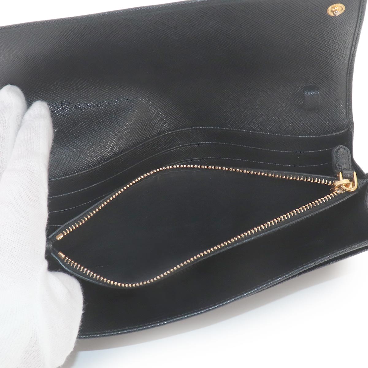 Saffiano Chain Long Wallet Leather Black 1MT290 Purse
