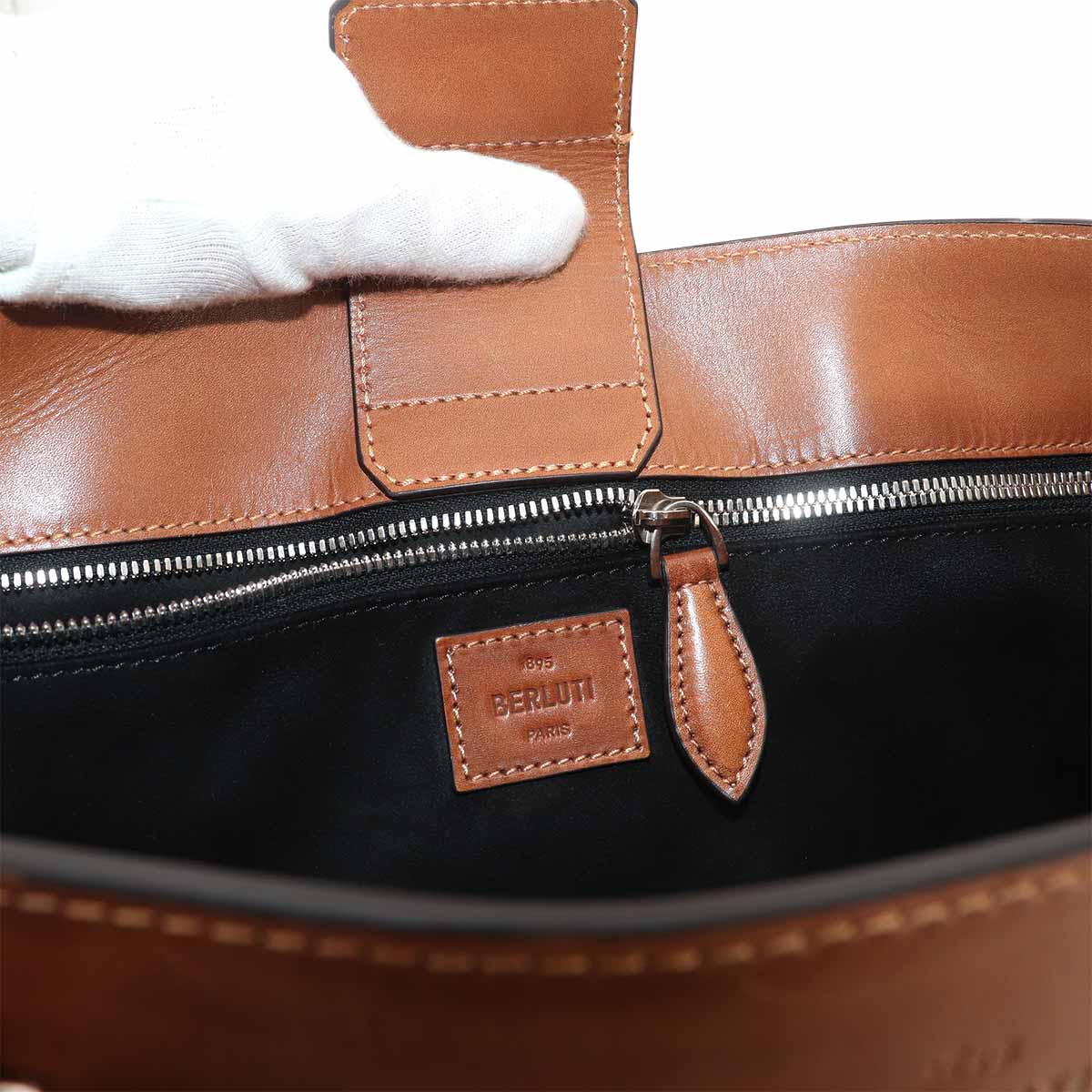 Calligraphy Toujours Tote Bag Venezia Leather Brown