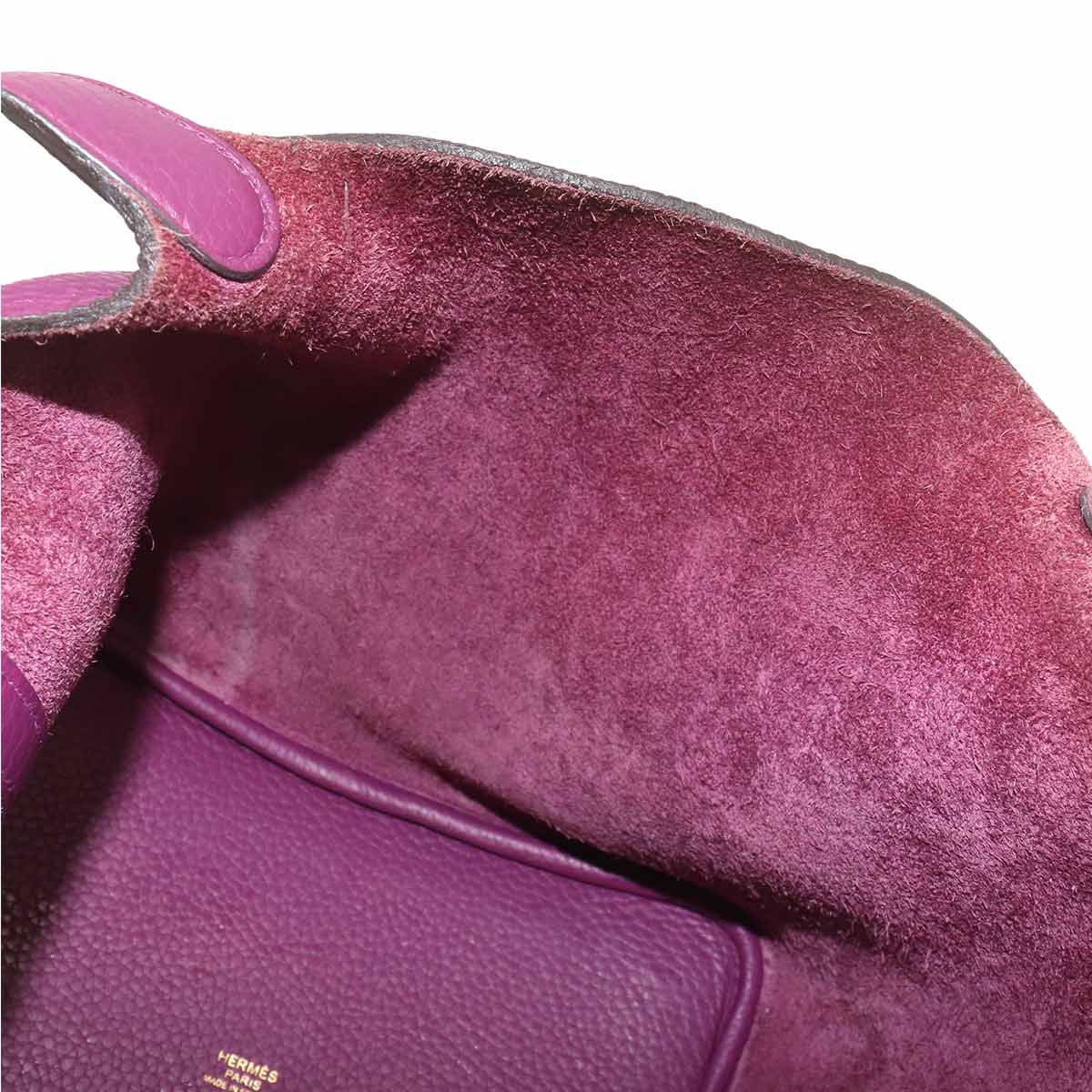 Picotin Lock 22 MM Hand Bag Taurillon Clemence Anemone