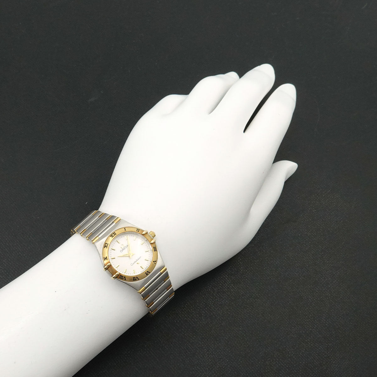 Constellation SM 1372 30 750 YG Quartz Cream Dial