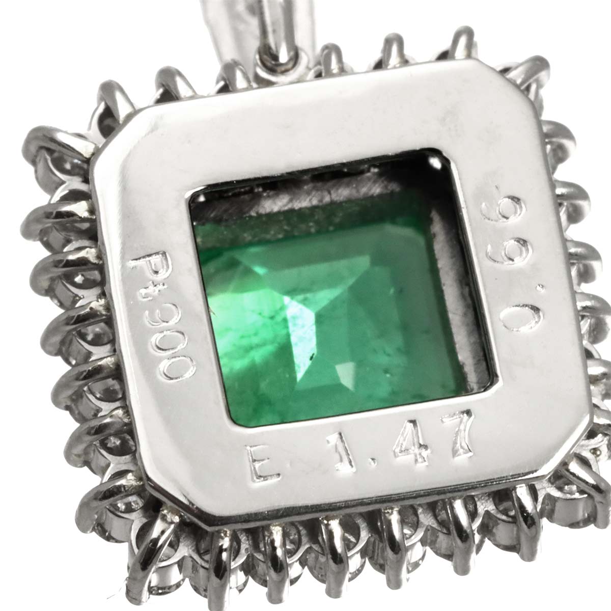 Emerald 1.47ct Diamond 0.66ct Pendant Top Pt Platinum