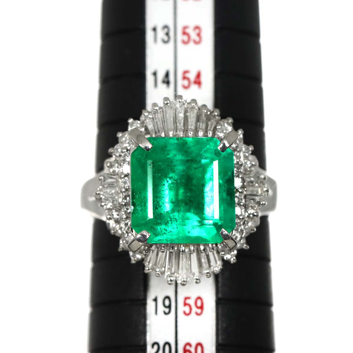 Emerald 4.71ct Diamond 0.826ct Ring Pt Platinum size7.5-7.75(US)