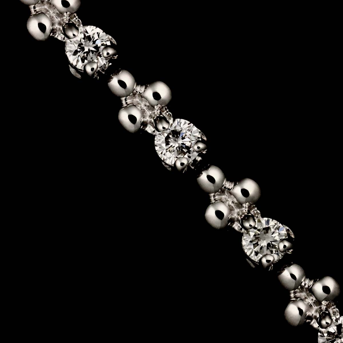 Diamond 0.90ct Bracelet 18K White Gold 750