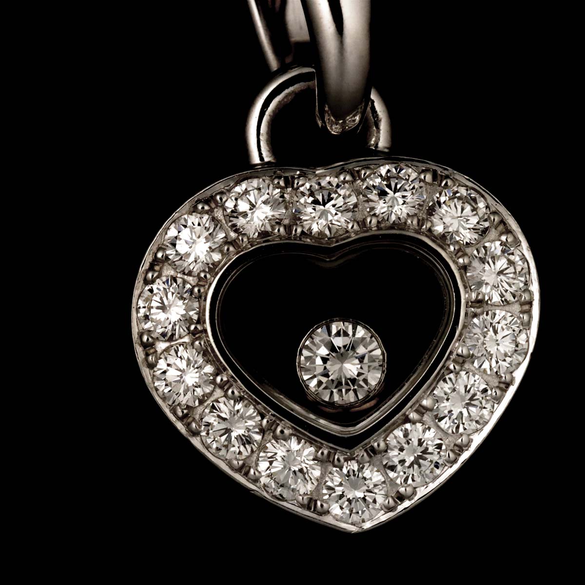 Happy Diamond Heart Necklace 18K White Gold 750