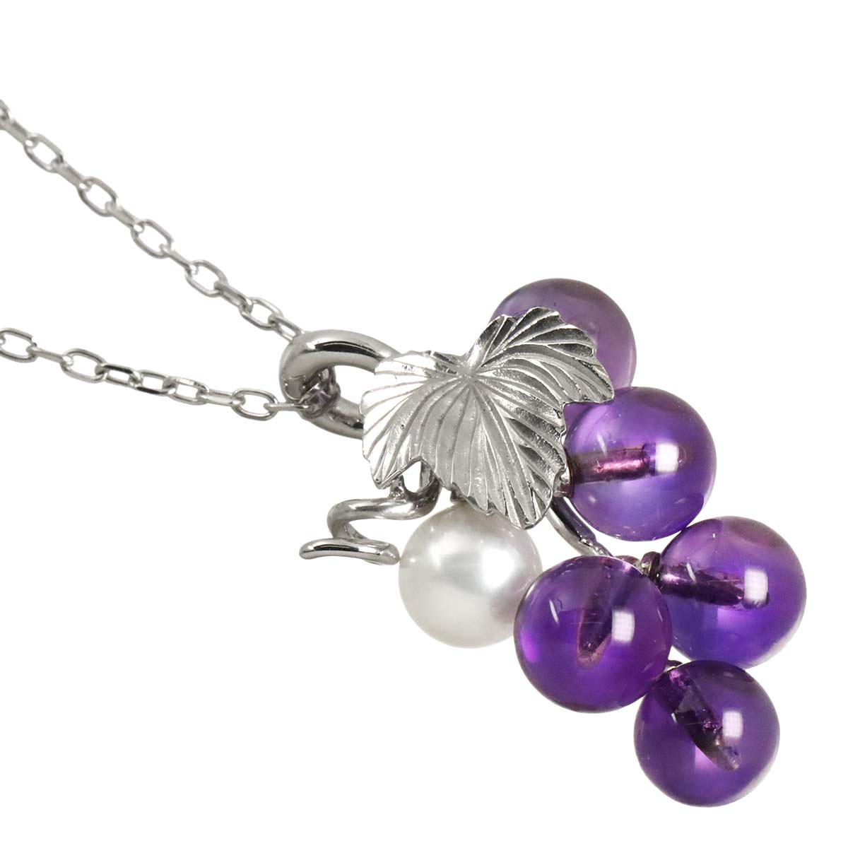 Amethyst Akoya Pearl 5.5mm Necklace 18K White Gold 750