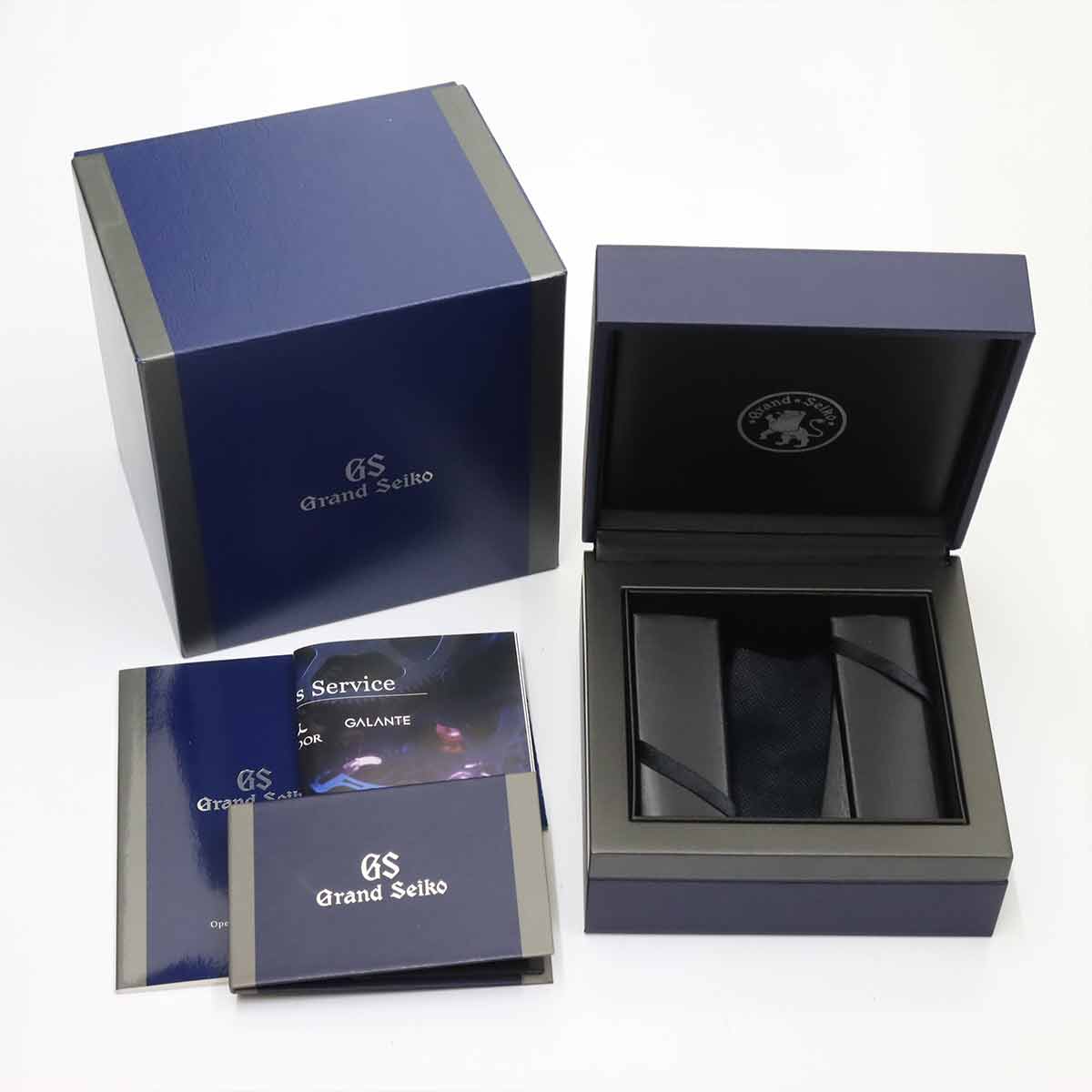 Sports Collection SBGX335 9F61 0AL0 Quartz Black Dial Mens