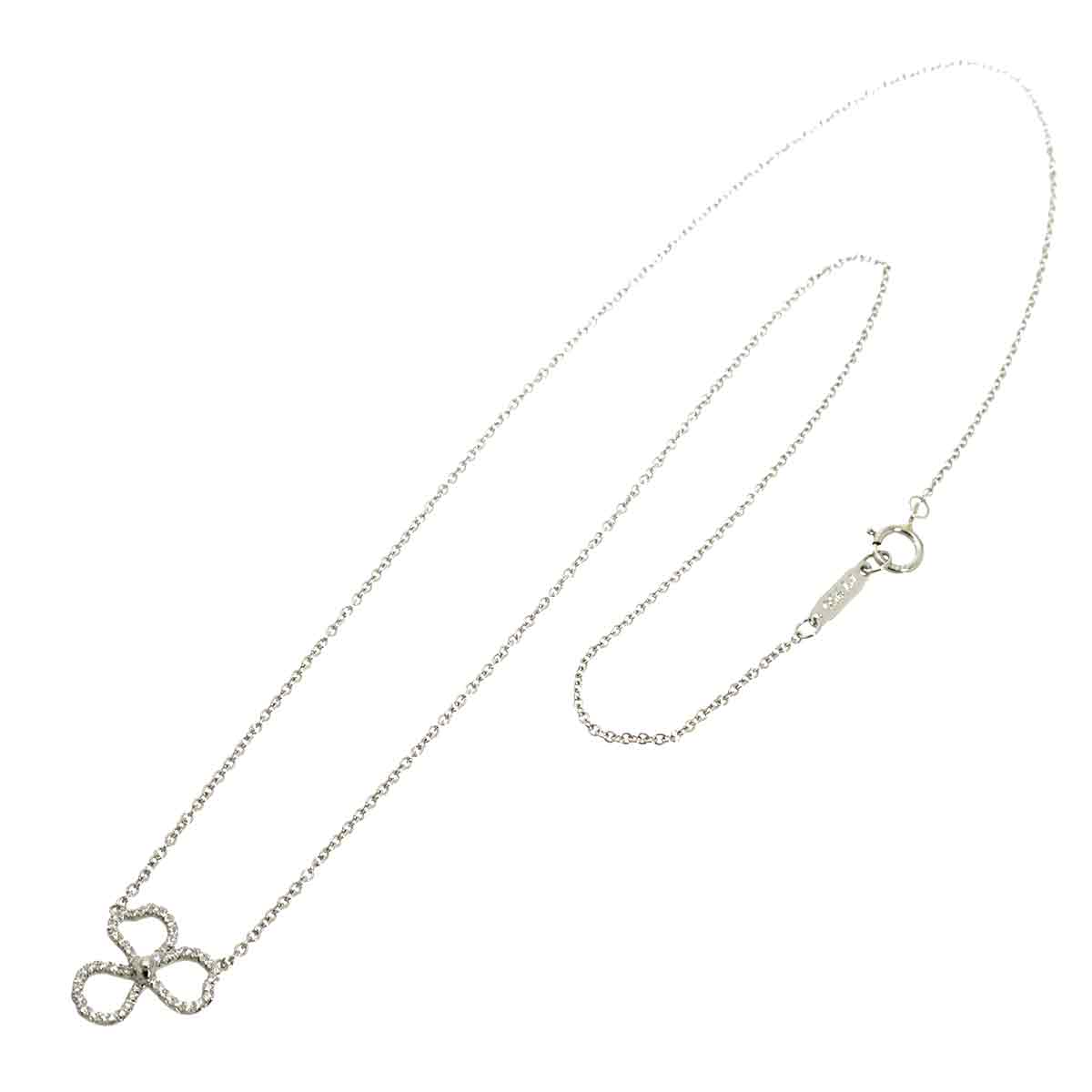 Paper Flowers Diamond Necklace Platinum