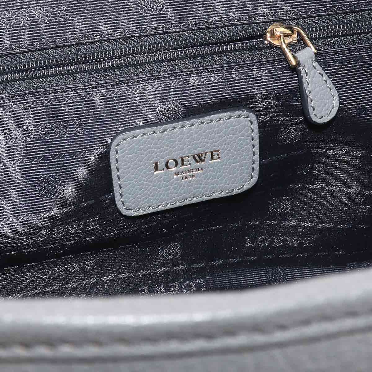 Amazona 28 Hand Bag Leather Gray Anagram Purse