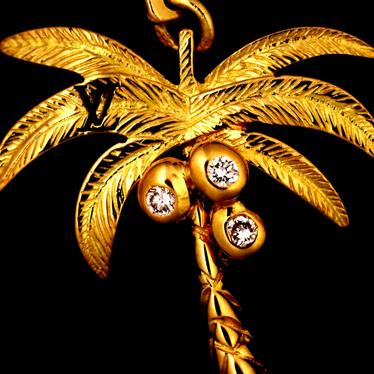 Palm tree Diamond Necklace 18K YG 750