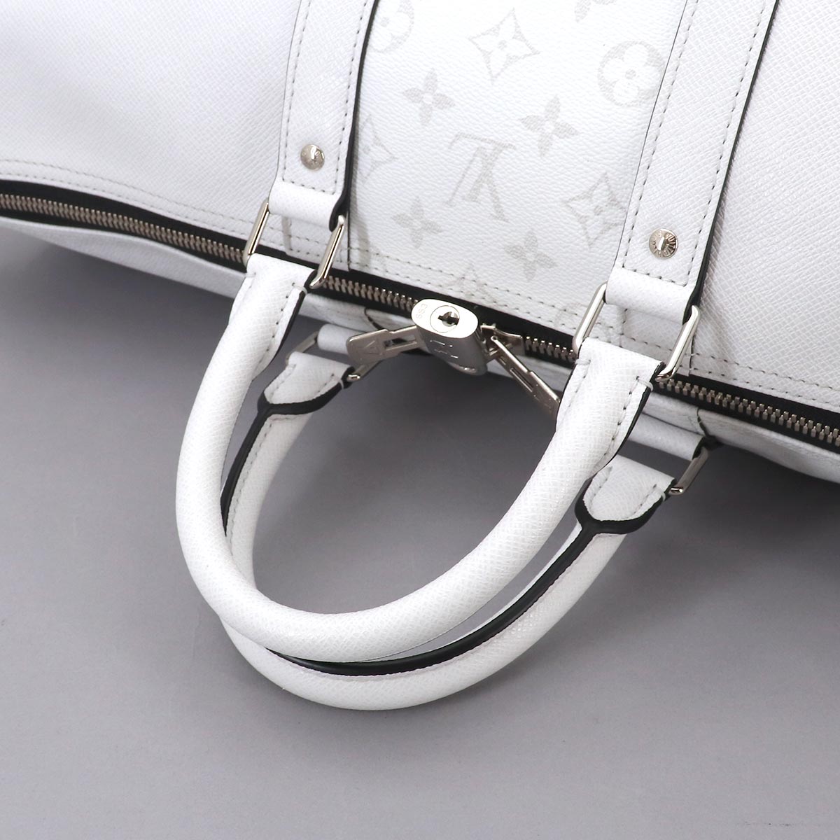 Taigarama Keepall Bandouliere 50 Luggage Leather M30885