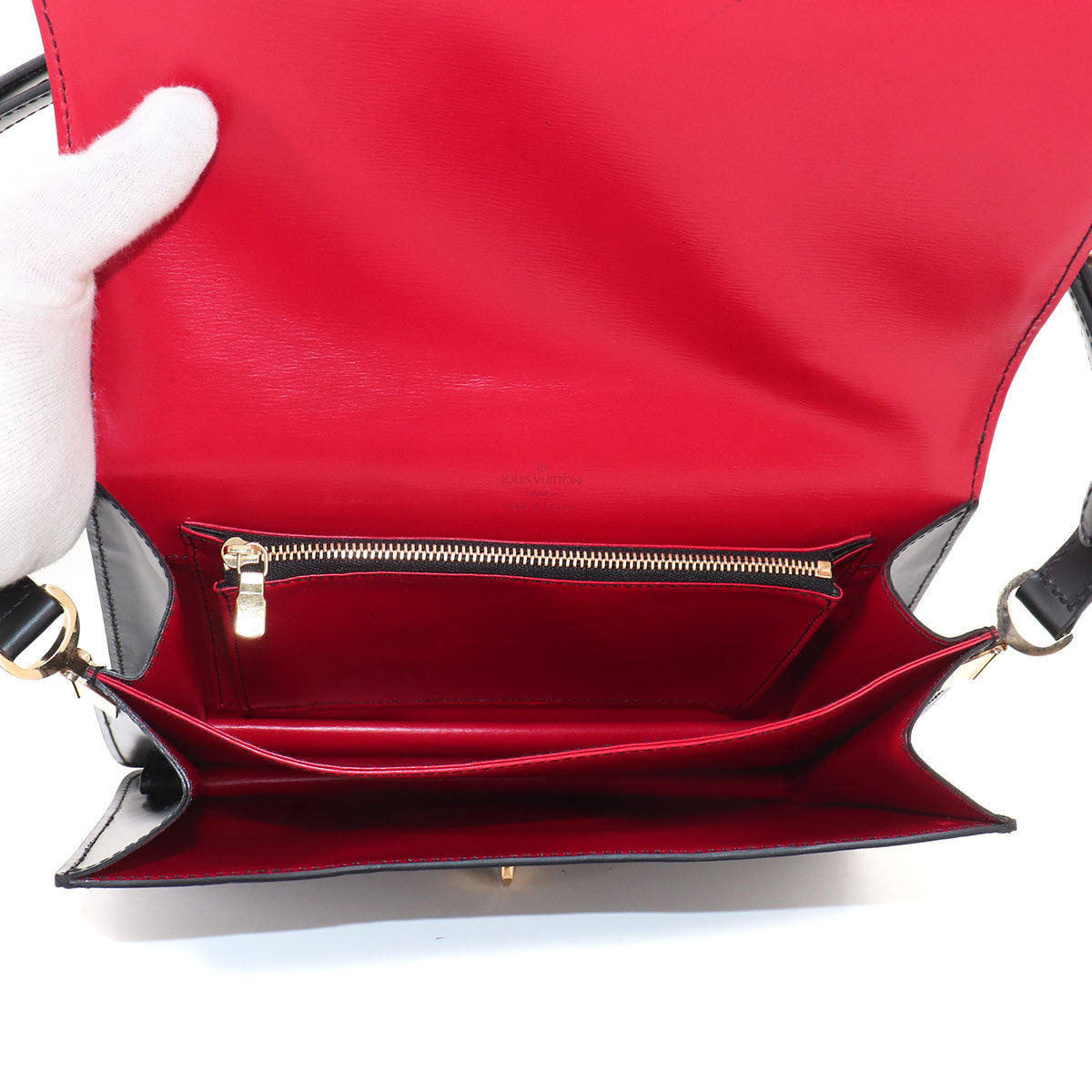 Epi Leather Friedland Shoulder Bag Black Red M52417