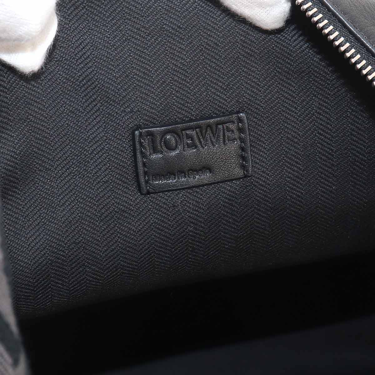 Cubi Crossbody Shoulder Bag Leather Black Anagram
