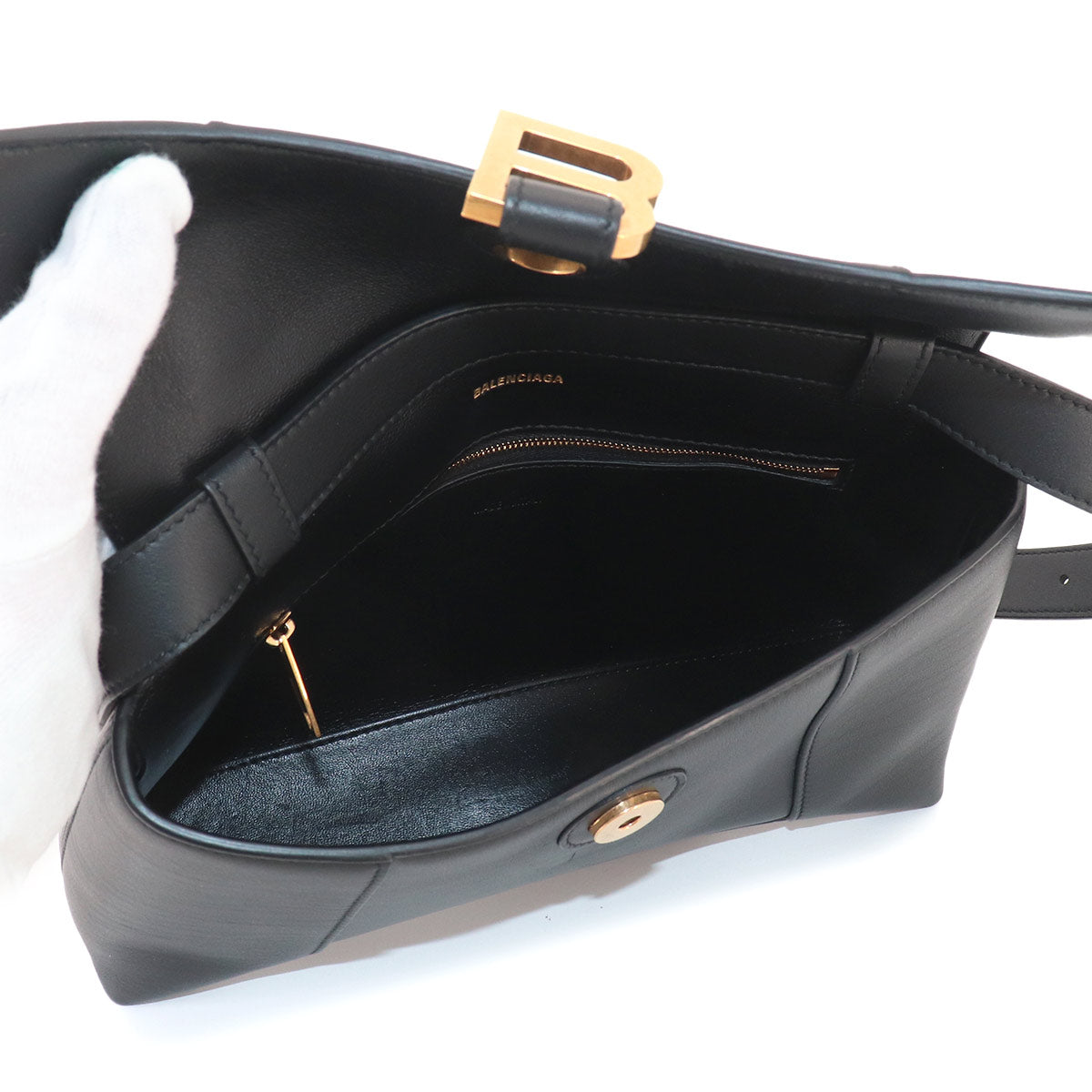 Downtown XS Shoulder Bag Leather Black 671355 Purse