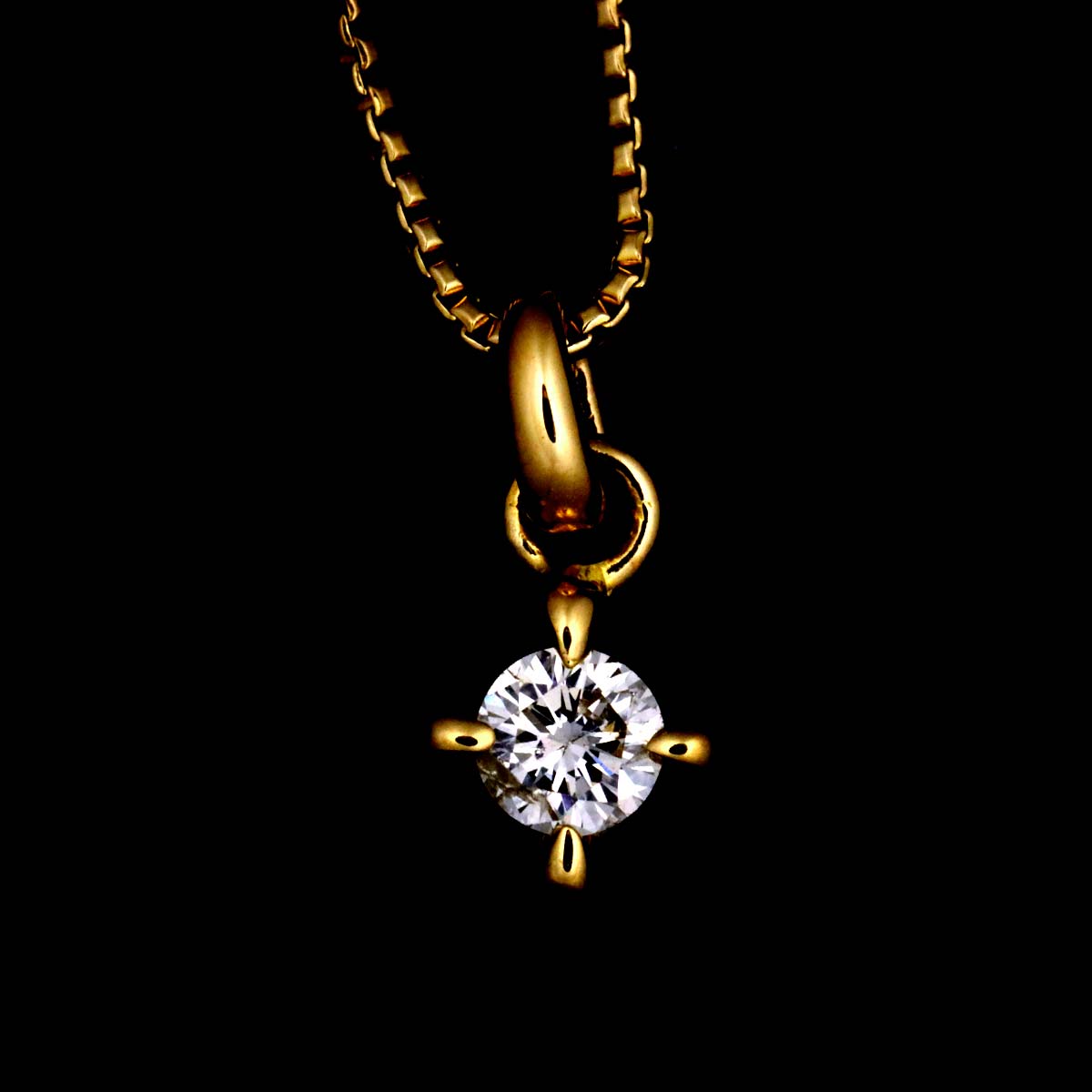 Diamond 0.05ct Necklace 18K YG Yellow Gold 750