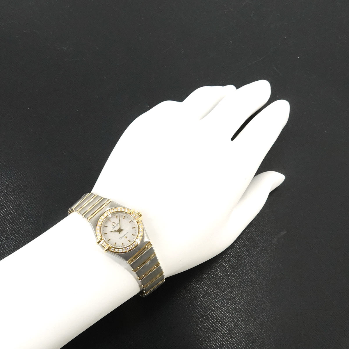 Constellation 1267.30 Bezel Diamond Silver Dial YG Watch