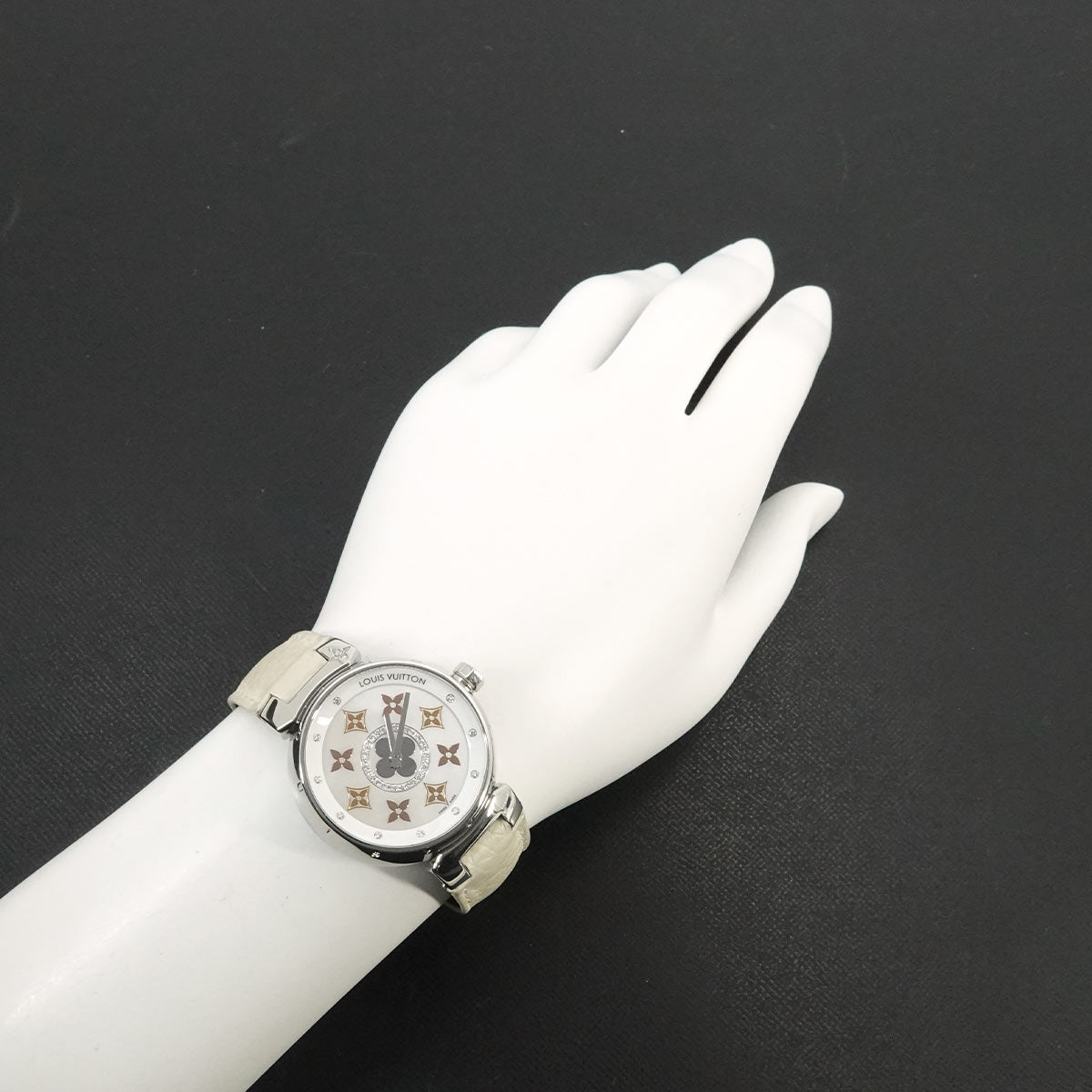 Tambour Q13MT Diamond Quartz White Shell Dial Ladies