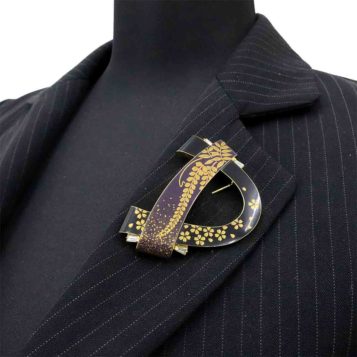 Diamond Brooch 18K YG 750