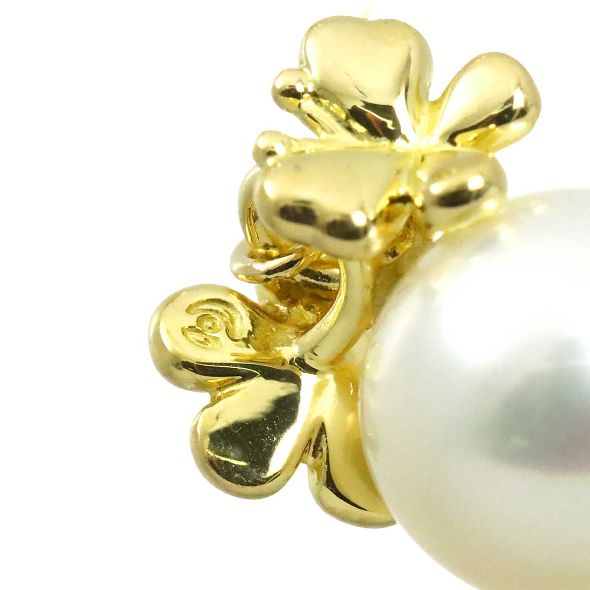 Akoya Pearl 8.1mm Earrings Pierced 18K YG 750