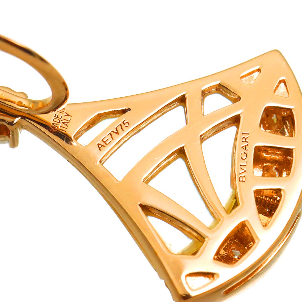 DIVA DREAM MOP Diamond Earrings 18K PG 750