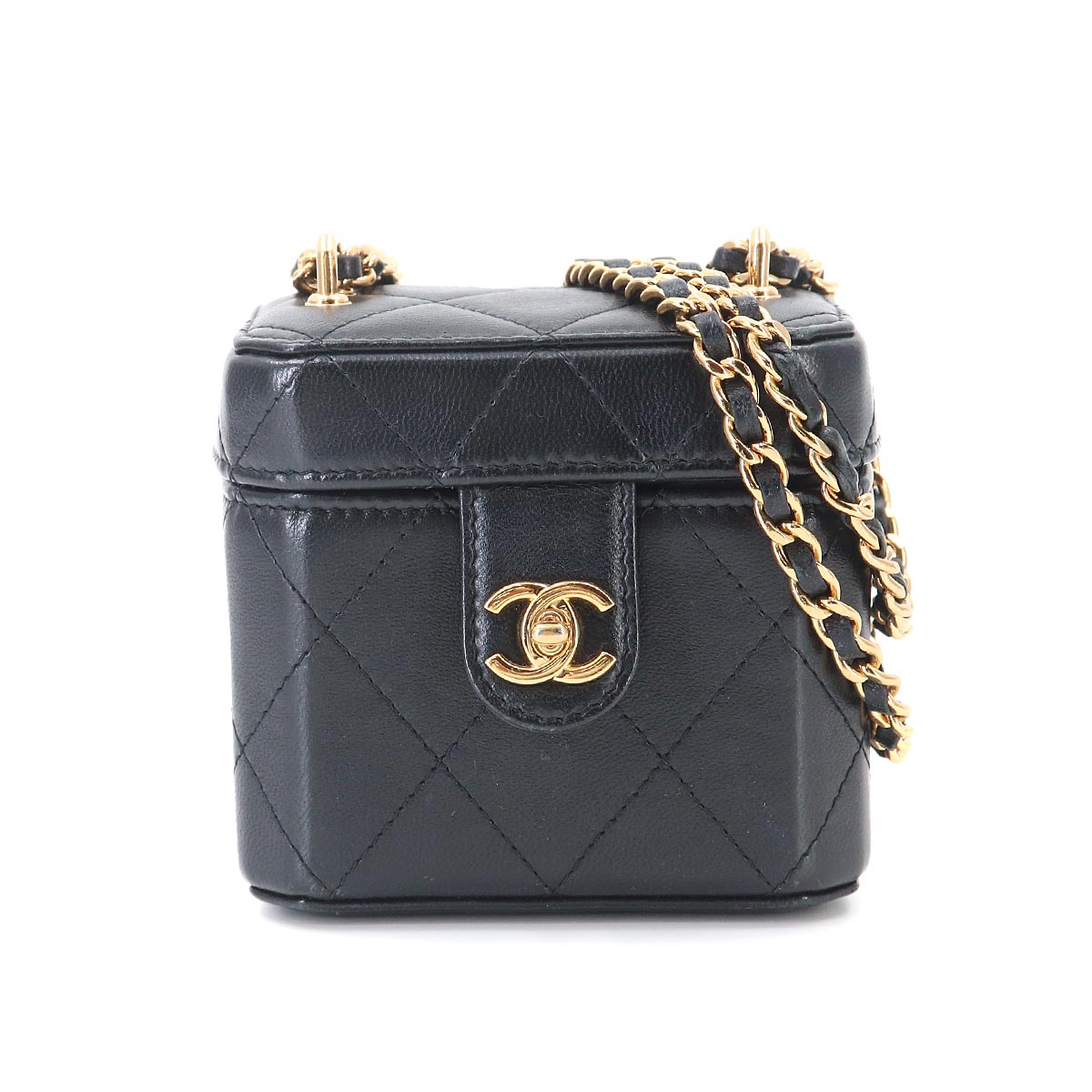 Matelasse Vanity Chain Shoulder Bag Leather Black AP3459 Purse