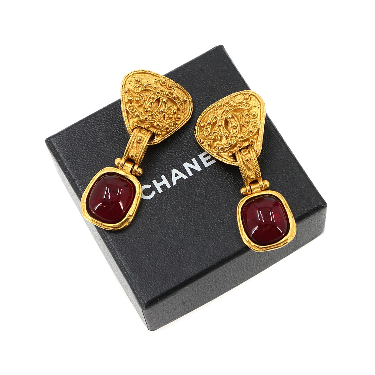 Gripoix Dangle Earrings Gold Bordeauxe Collar stone Vintage