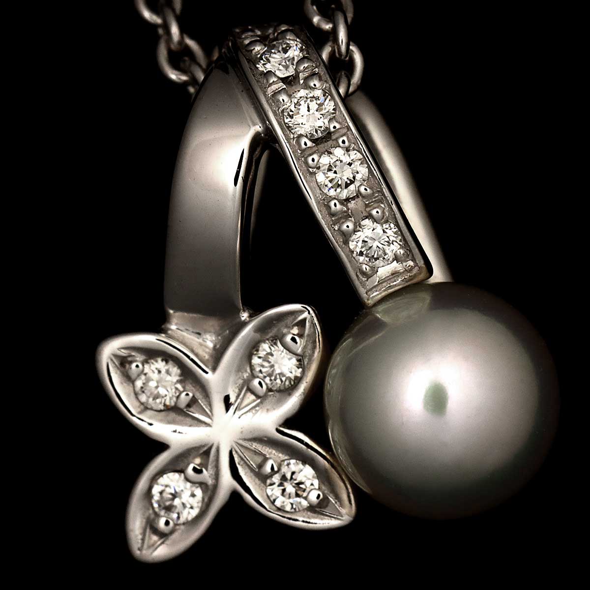 Akoya Pearl 5.5mm Diamond Necklace 18K White Gold 750