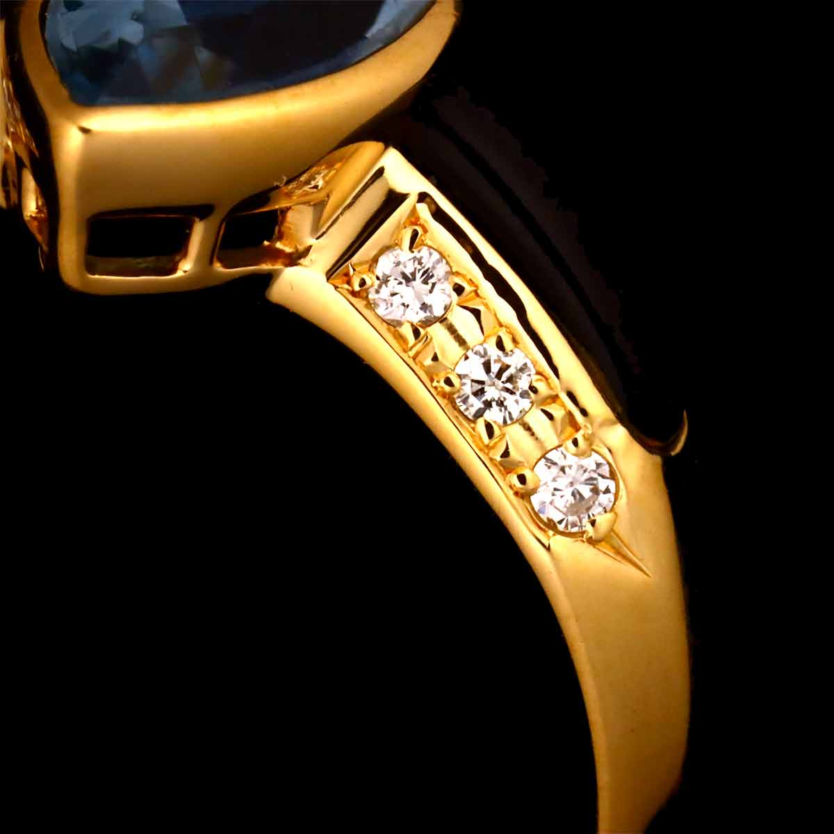 Topaz Diamond Onyx Ring 18K YG 750 size7.5-7.75(US)