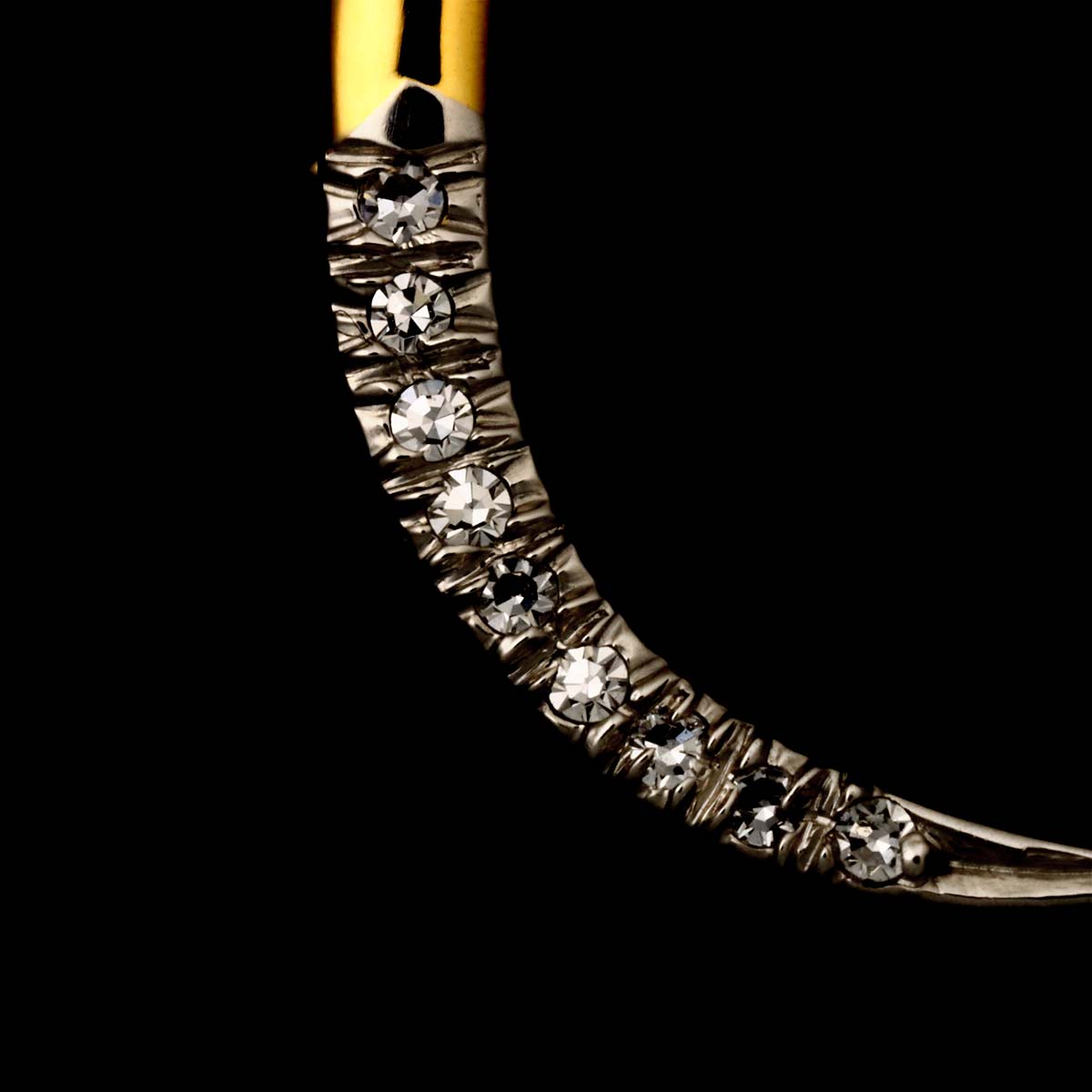 Diamond Brooch 18K Yellow Gold 750 Pt