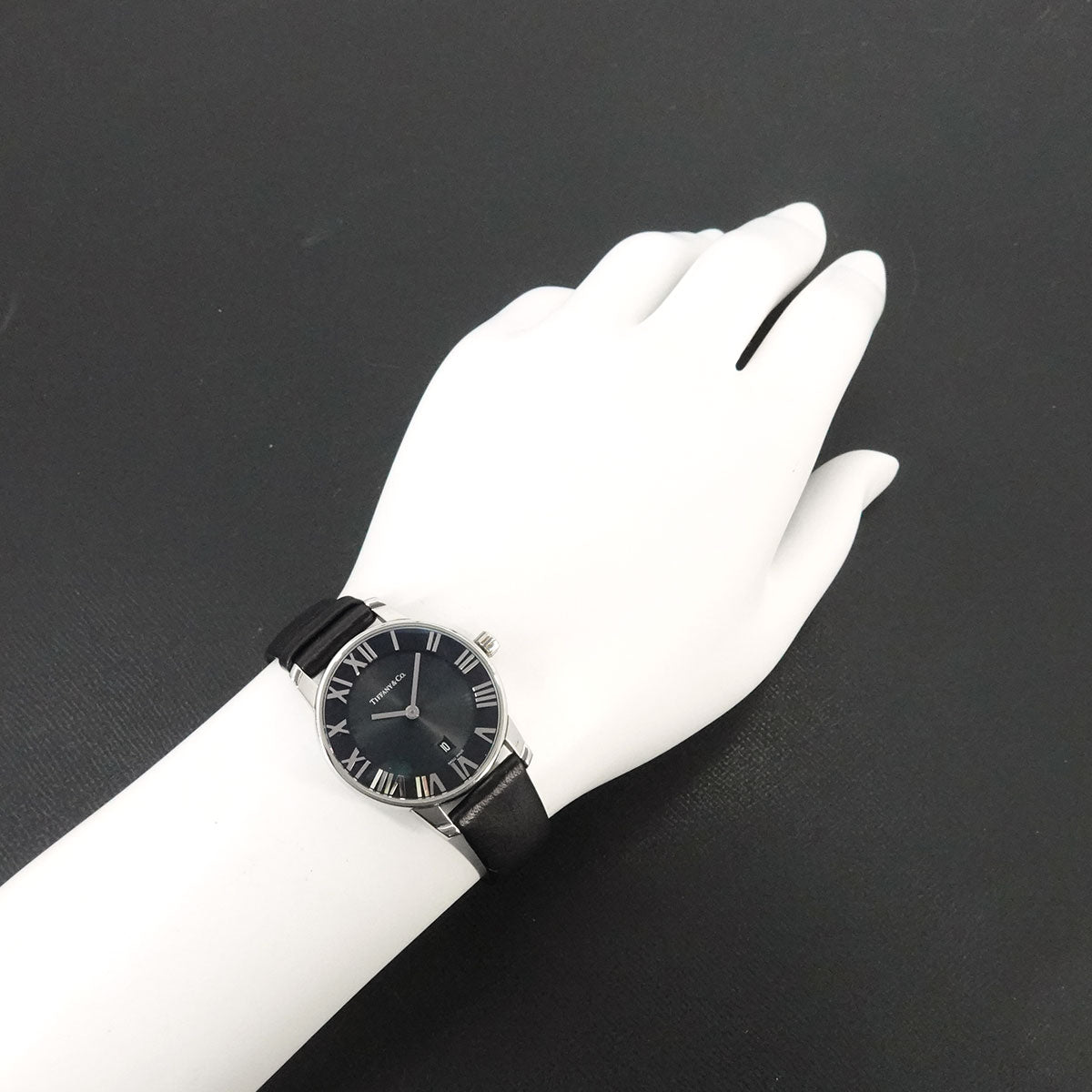 Atlas Dome Z1830 11 10A10A52A Black Dial Quartz Watch