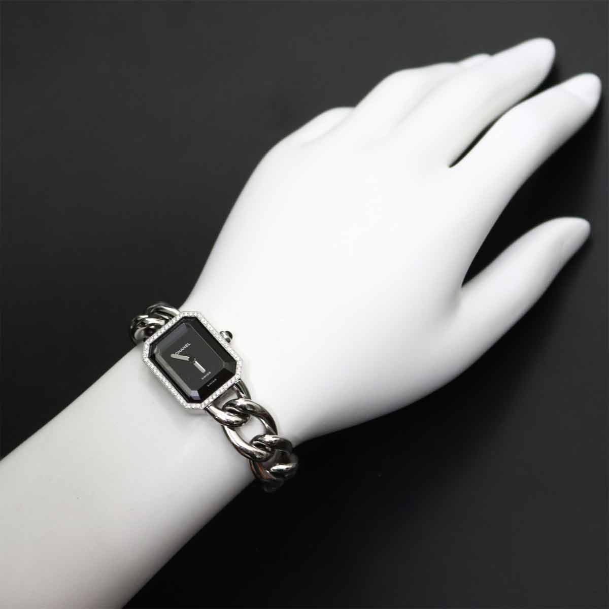 Premiere H0495 Diamond bezel Quartz Black Dial Ladies Watch