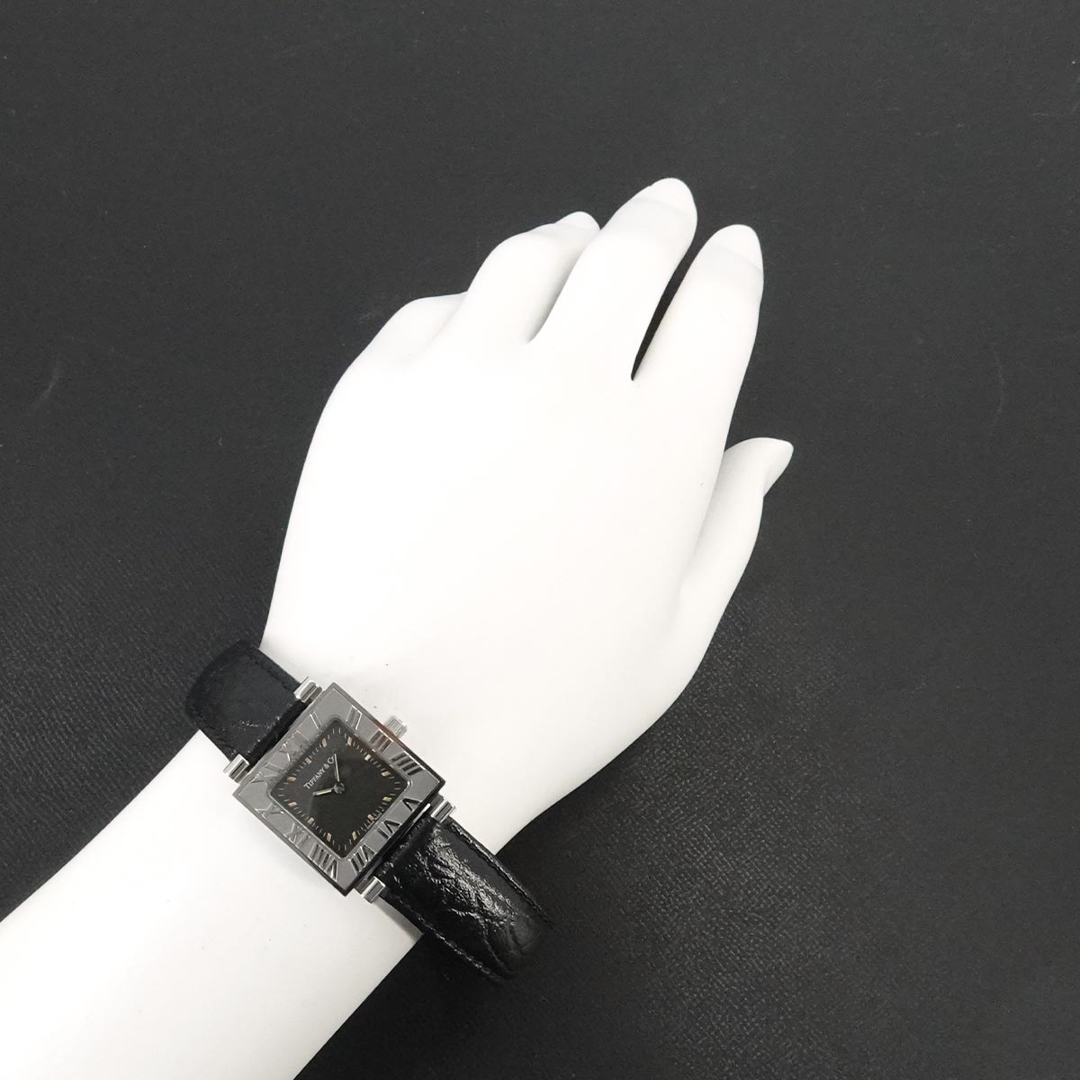 Atlas Square 13579989 Quartz Black Dial Vintage Ladies