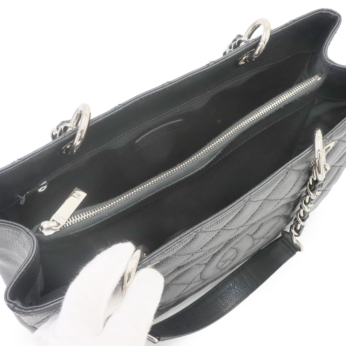 Matelasse Grand Shopping Tote Bag Leather Black GST A50995