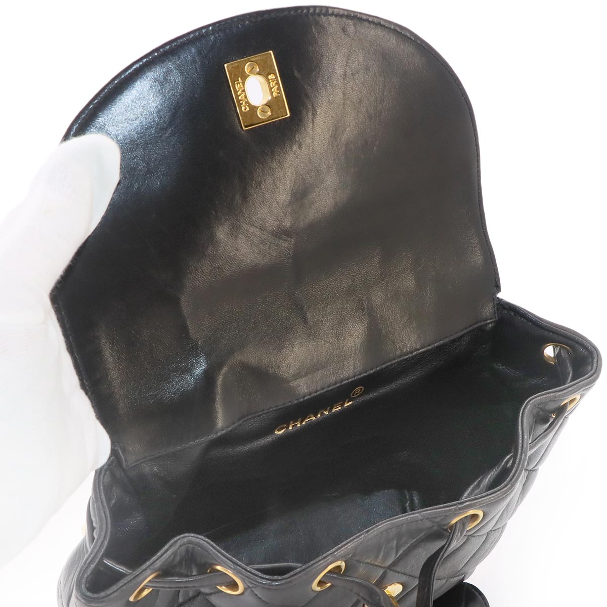 Matelasse Chain Backpack Leather Black duma Purse Vintage