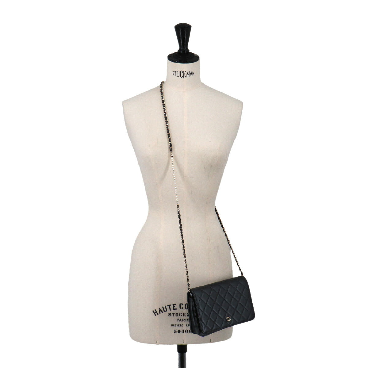 Matelasse Chain Wallet Leather Metalic gray A84277 Purse