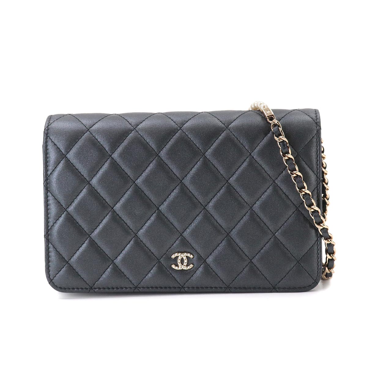 Matelasse Chain Wallet Leather Metalic gray A84277 Purse