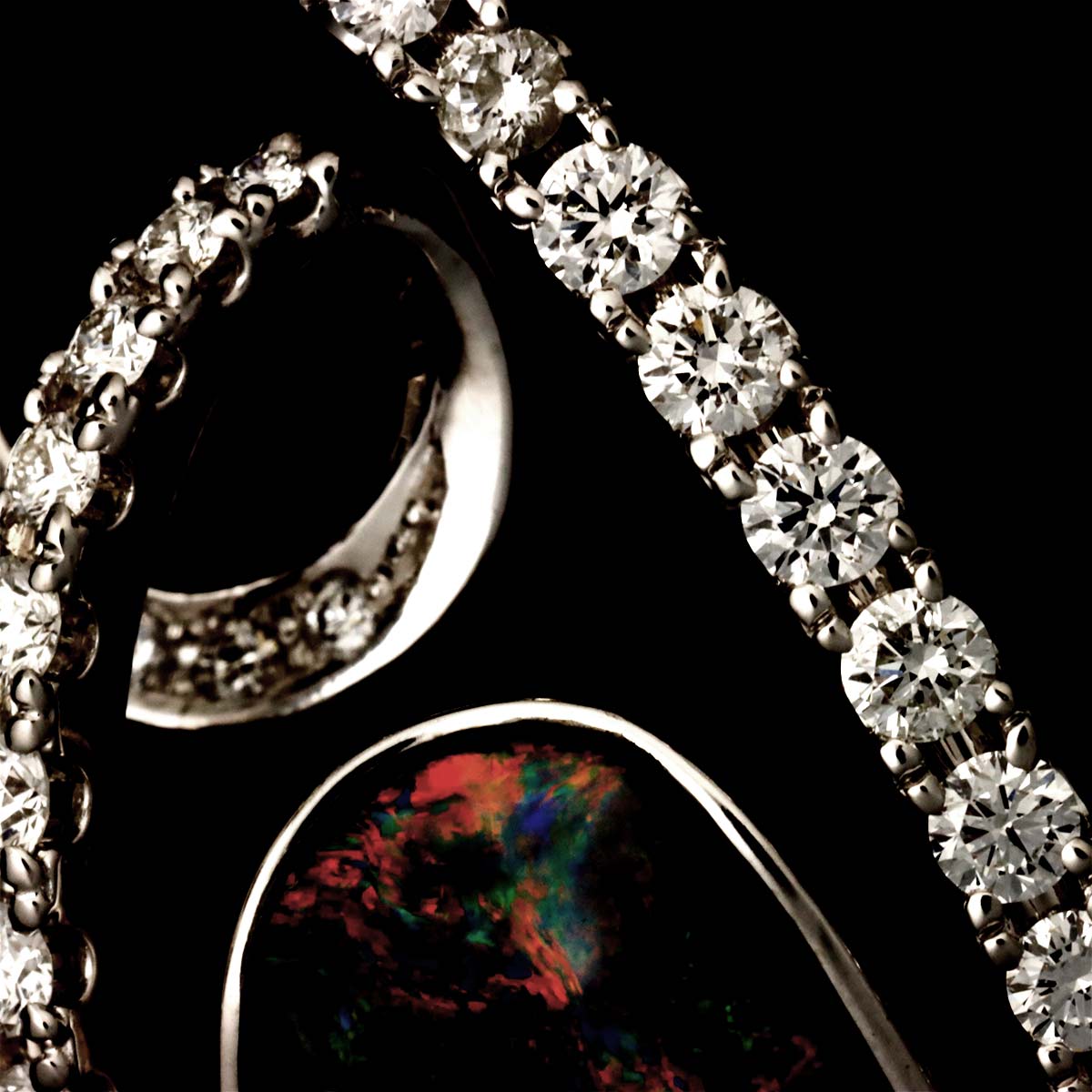 Opal Diamond 0.59ct Necklace 18K WG 750
