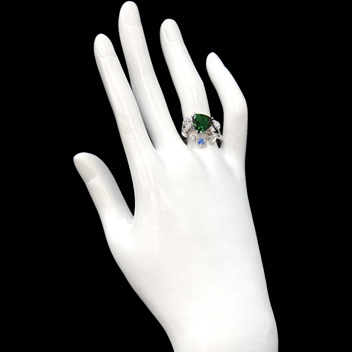 Tourmaline 3.26ct Diamond 0.17ct Iolite Ring 18K WG 6.5-6.75(US)