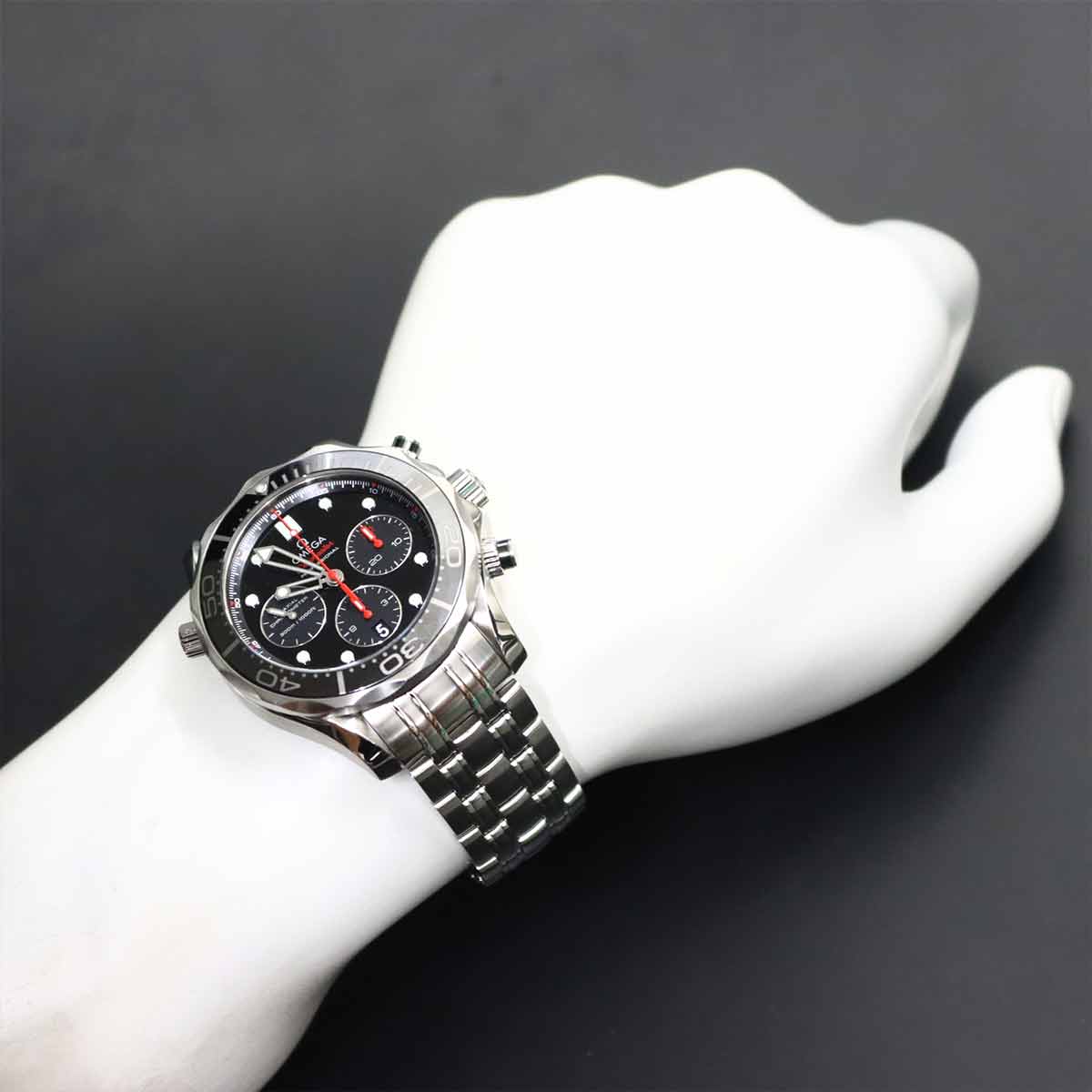 Seamaster 300 Co-Axial 212 30 44 50 01 001 Black Dial Watch
