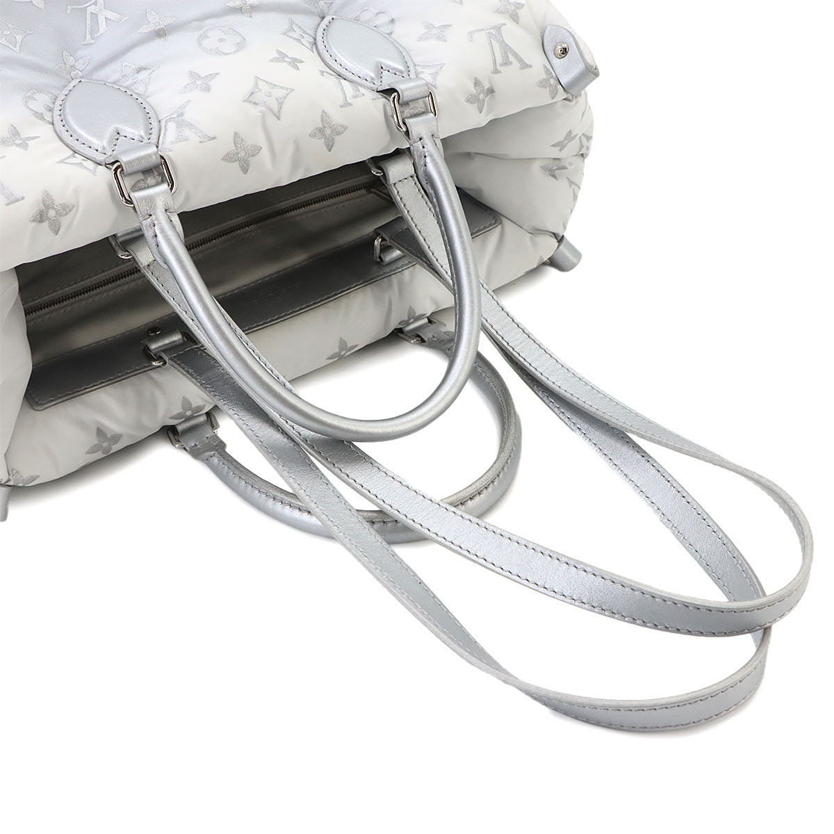 LV SKI Monogram Nylon Onthego MM Tote Shoulder Bag M11847